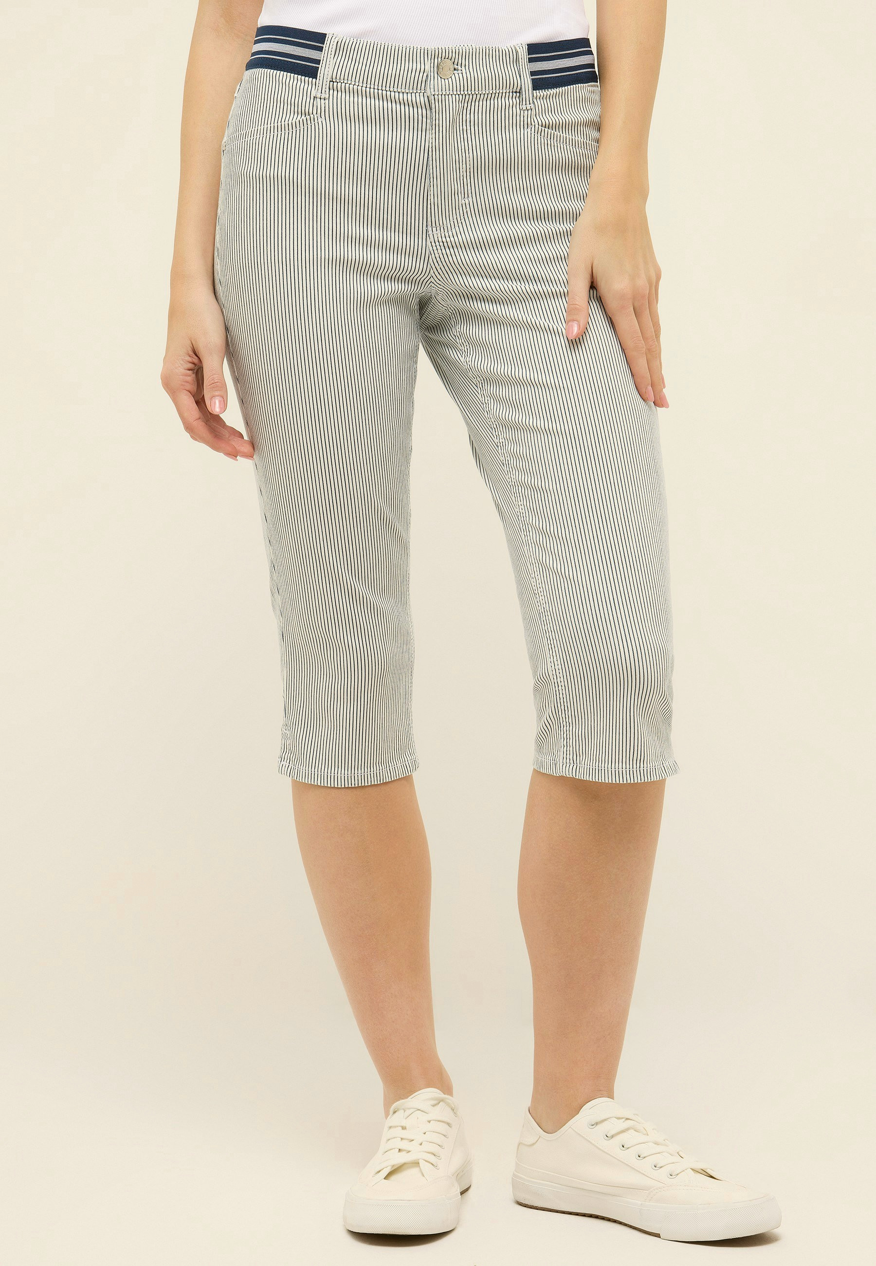 Blaue Capri Slim Fit Damen | Angels