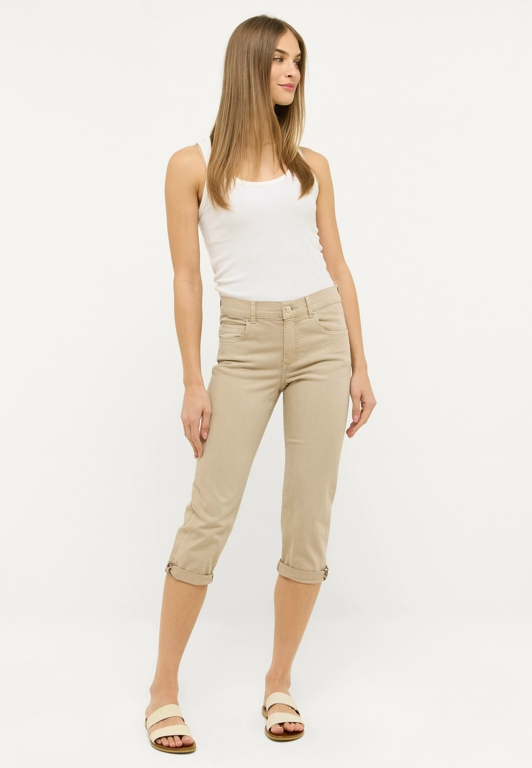 Coloured Denim Jeans in Slim Fit – Rückansicht