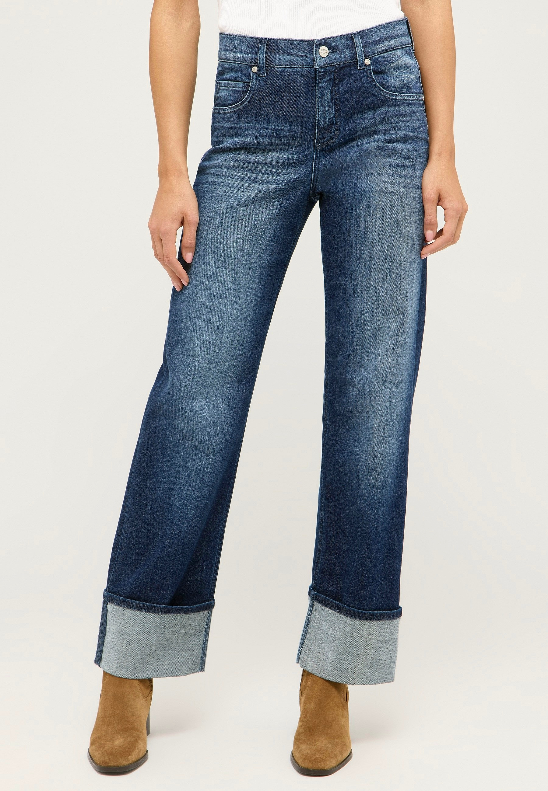 Damen Hose aus reused Baumwolle mit Elasthan – Rückansicht