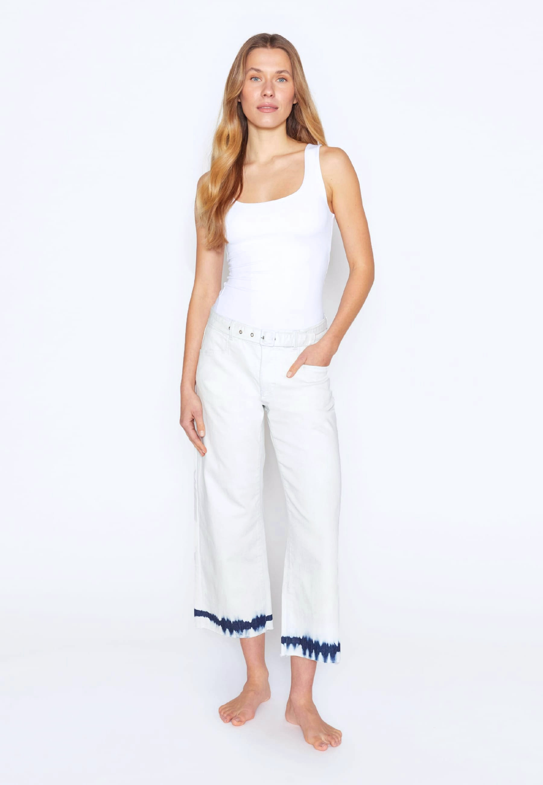 Damen Hose mit elastischem Material und 10% Elasthan – Rückansicht