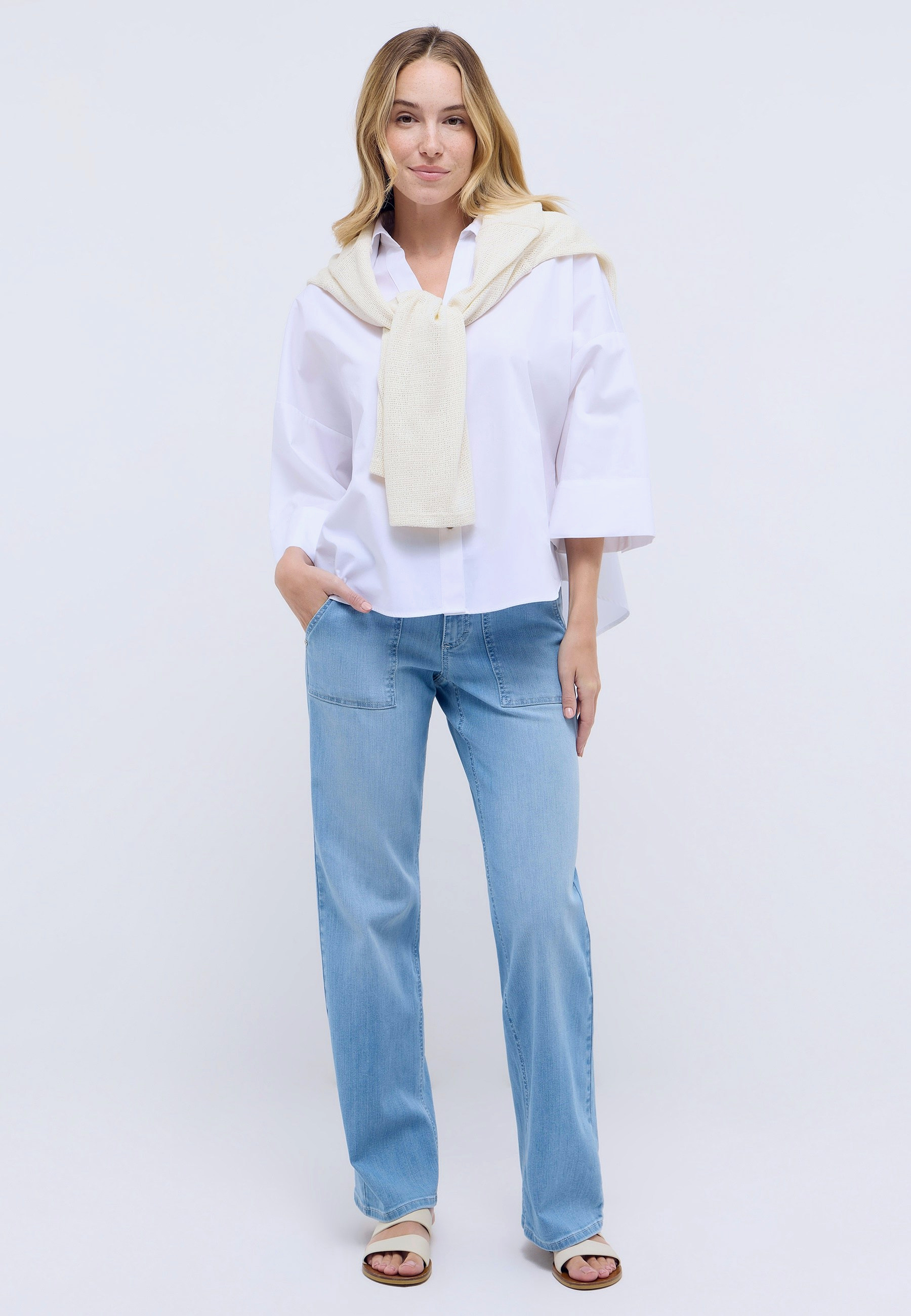 Hose aus recyceltem Polyester – Rückansicht