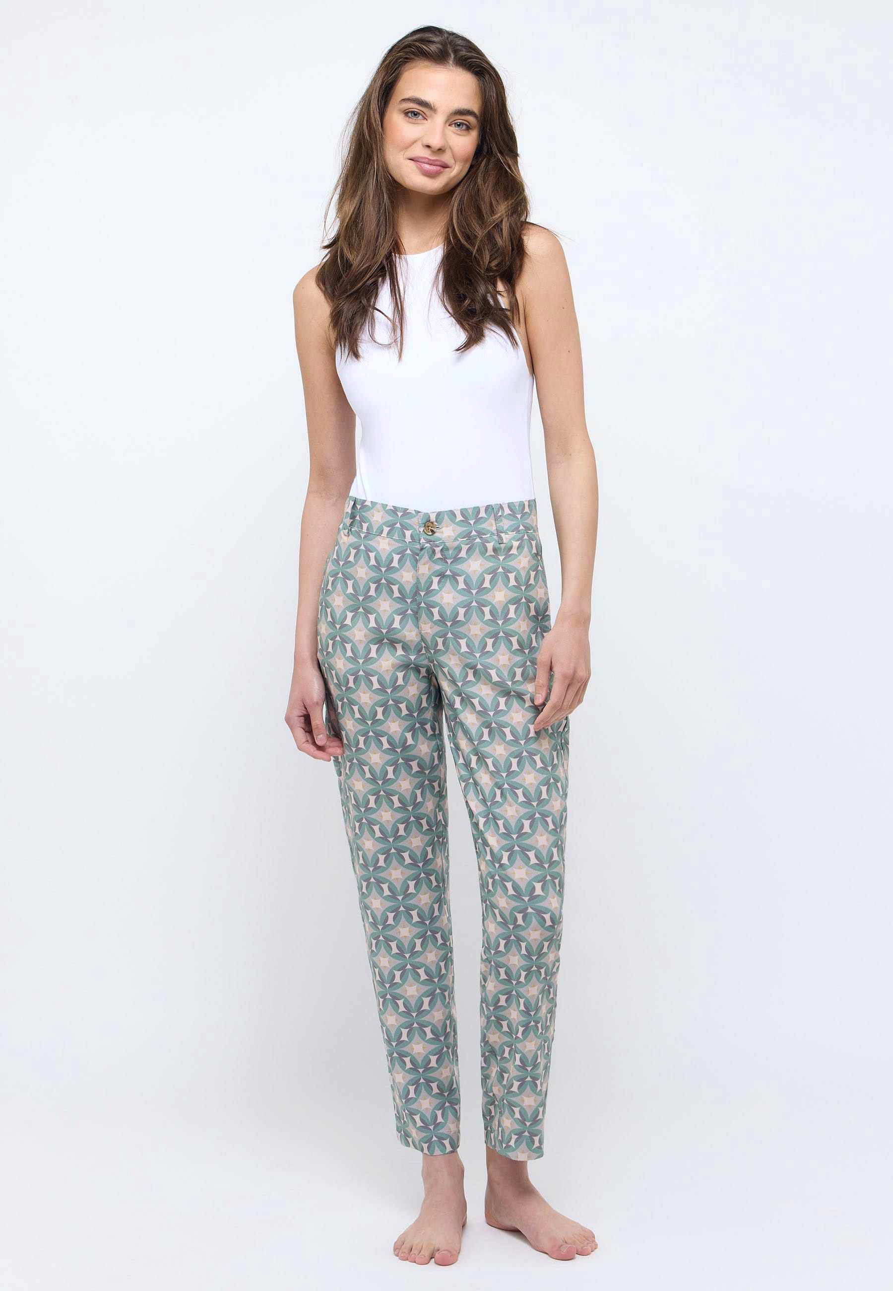 Relaxed Fit Chino für Damen – Rückansicht
