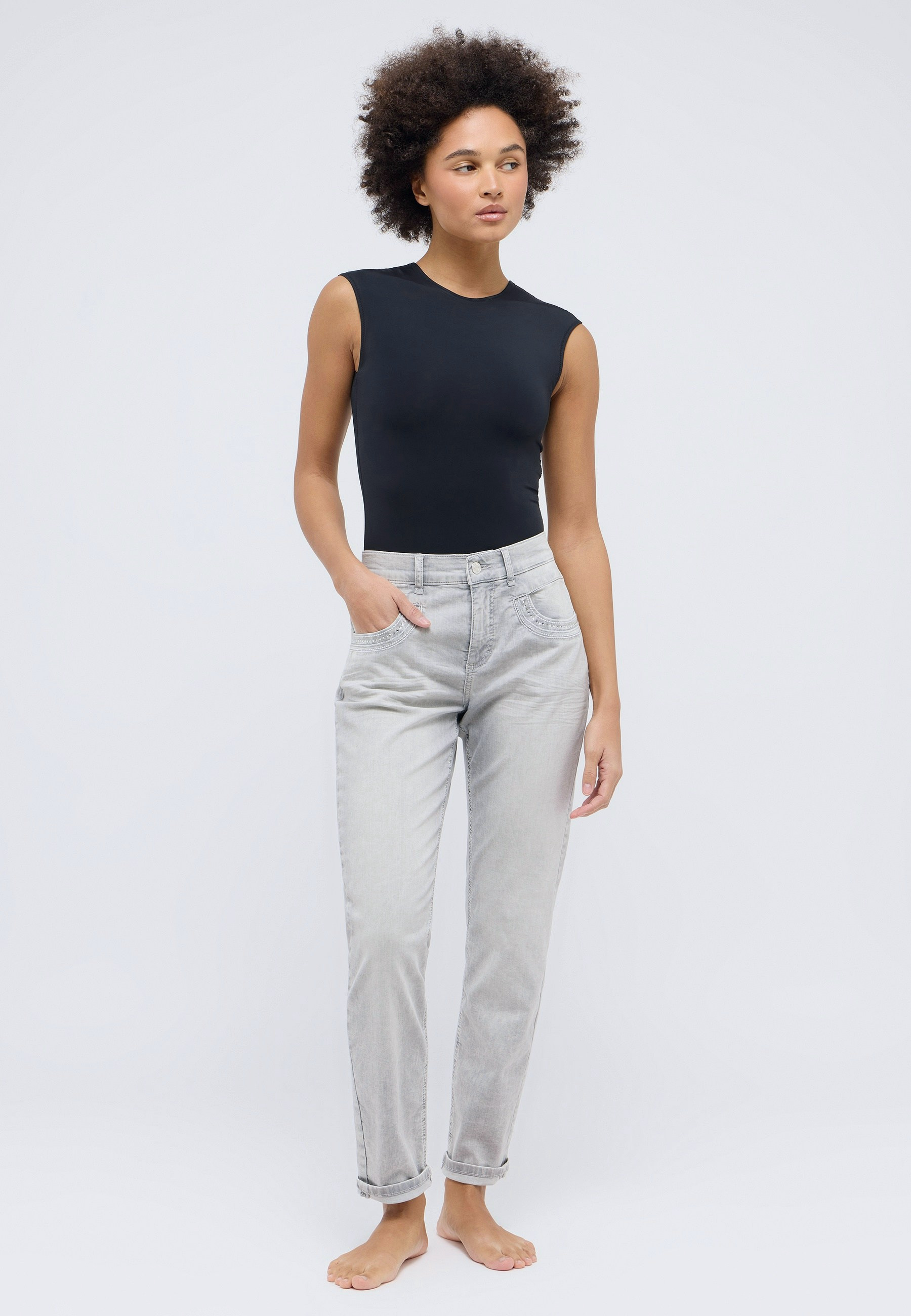 Relaxed fit Hose aus ultraleichtem Baumwollmix – Rückansicht