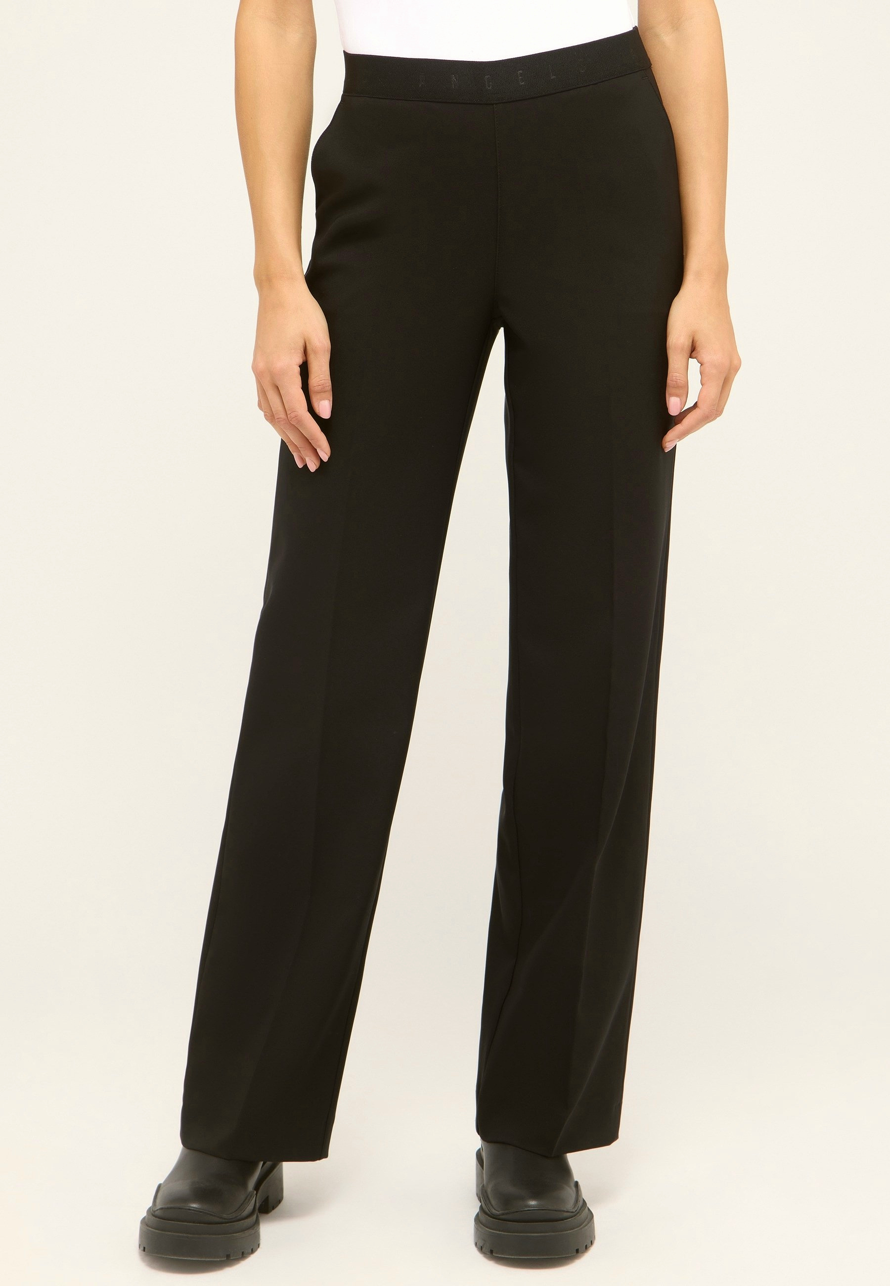 Relaxed Fit Hose Mit Paspeltaschen | Angels