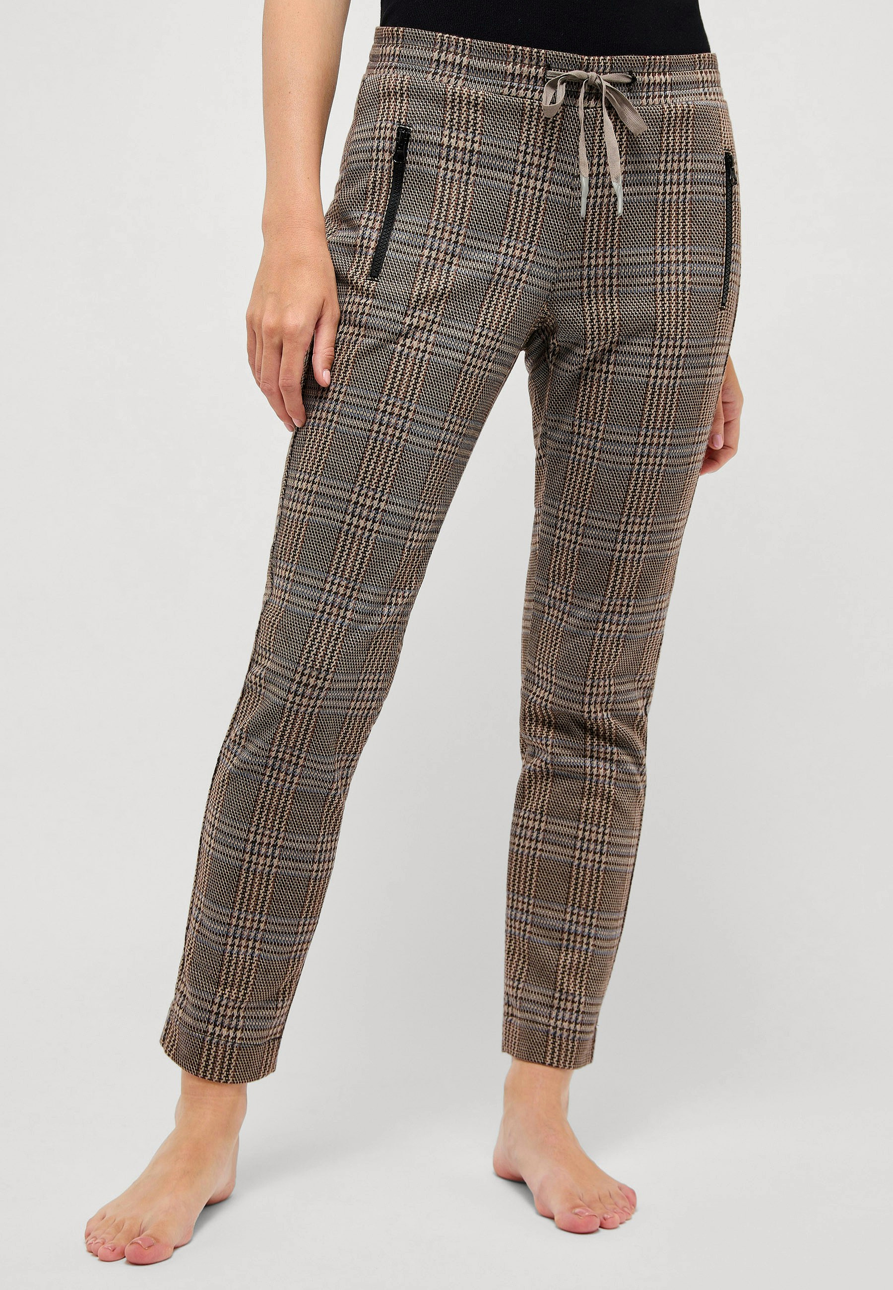 Relaxed Fit Jacquard Hose Damen | Angels