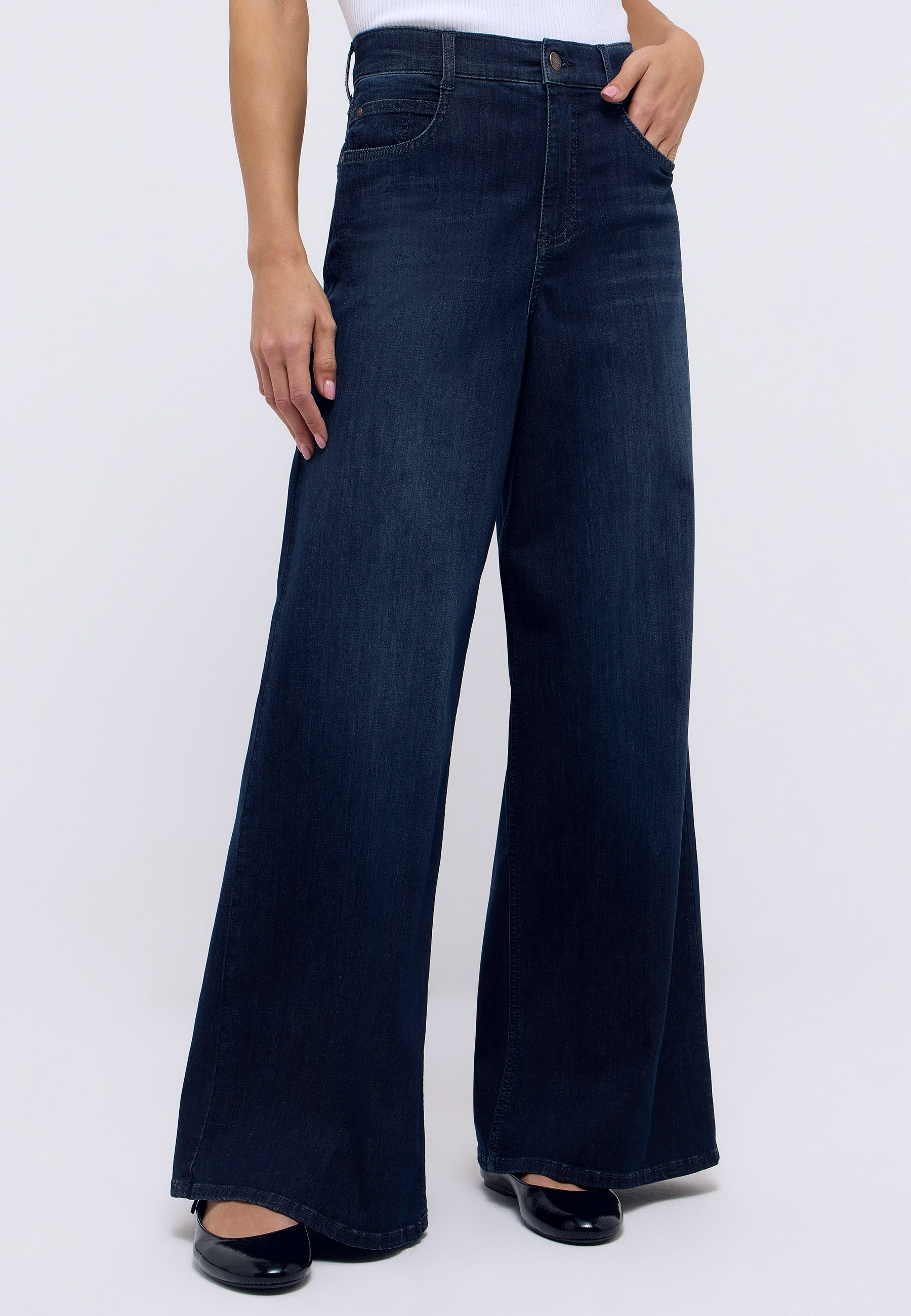 Relaxed Fit Liva Hosen Damen | Angels